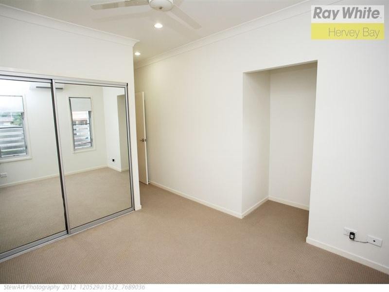 9/541 Charlton Esplanade, Urangan QLD 4655