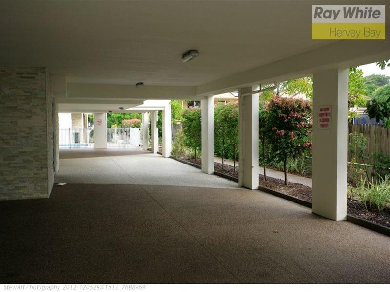 9/541 Charlton Esplanade, Urangan QLD 4655