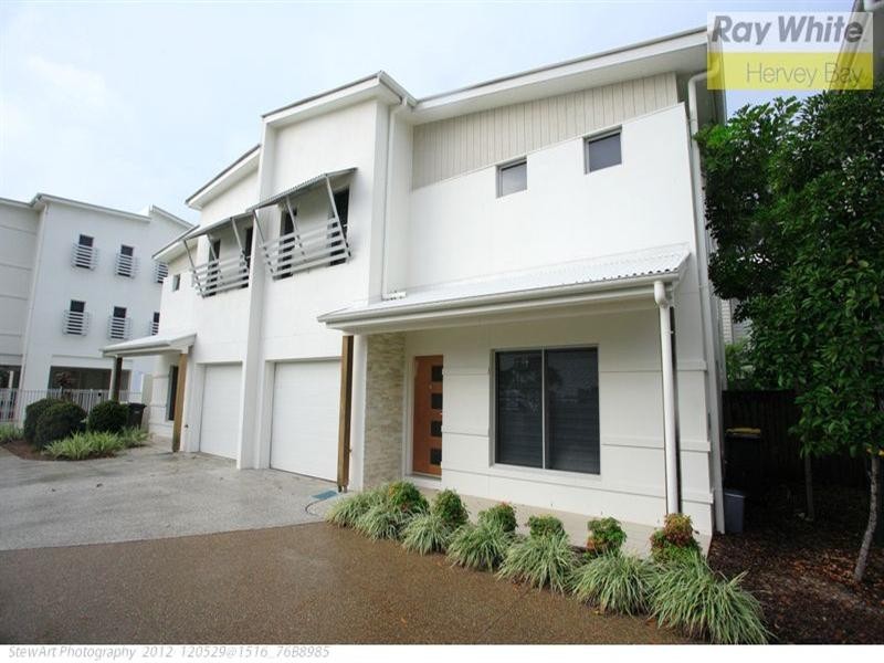 9/541 Charlton Esplanade, Urangan QLD 4655