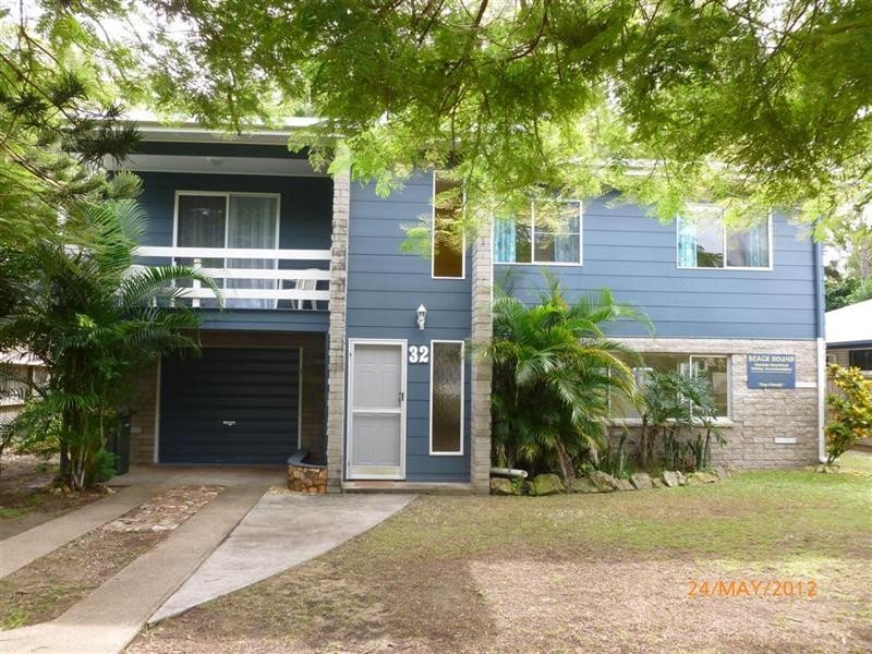 32 Kingfisher Parade, Toogoom QLD 4655