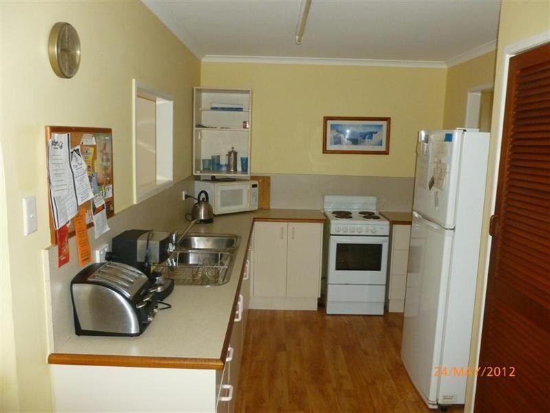 32 Kingfisher Parade, Toogoom QLD 4655