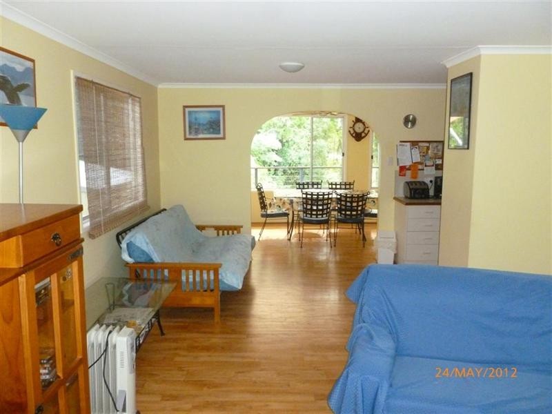 32 Kingfisher Parade, Toogoom QLD 4655