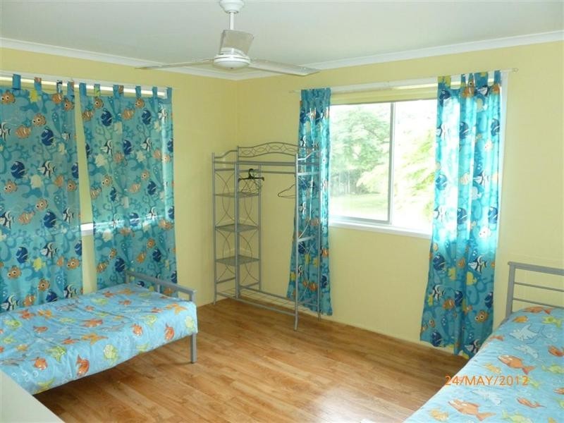 32 Kingfisher Parade, Toogoom QLD 4655
