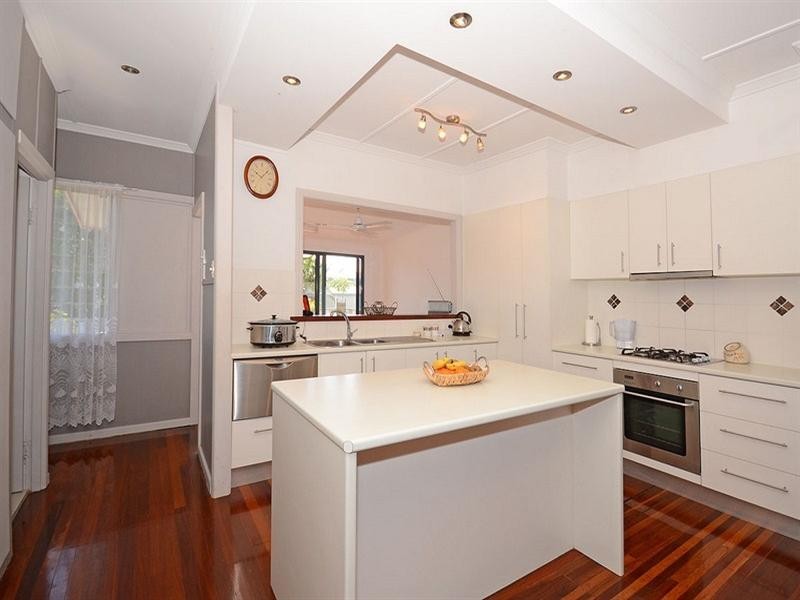 34 Cunningham Street, Hervey Bay QLD 4655