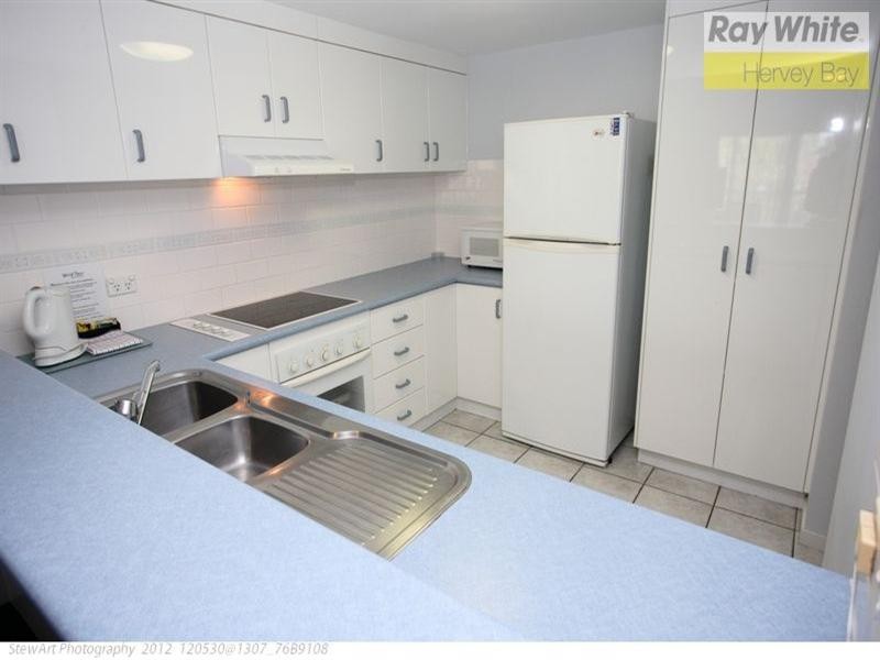 111/397 Charlton Esplanade, Torquay QLD 4655