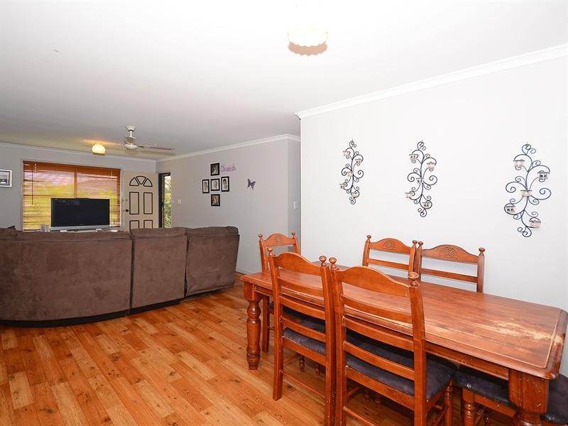 21 Wide Bay Drive, Eli Waters QLD 4655