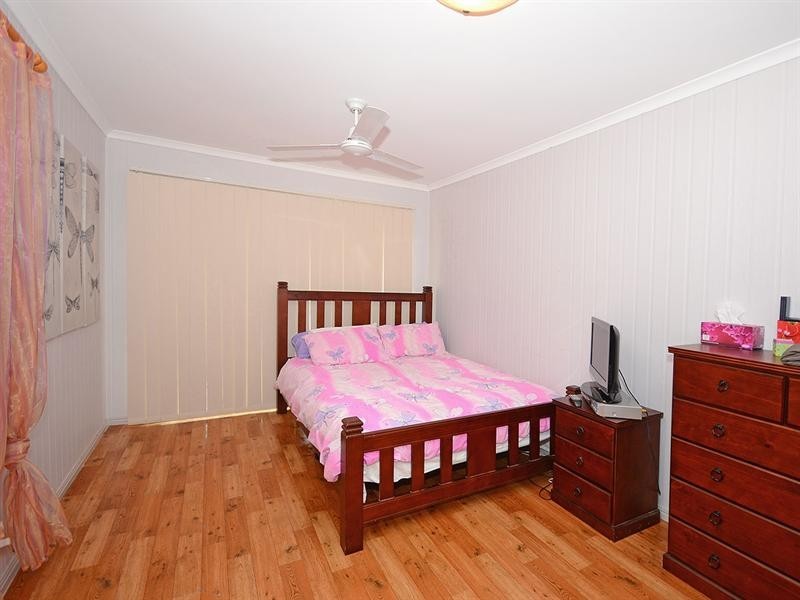 21 Wide Bay Drive, Eli Waters QLD 4655