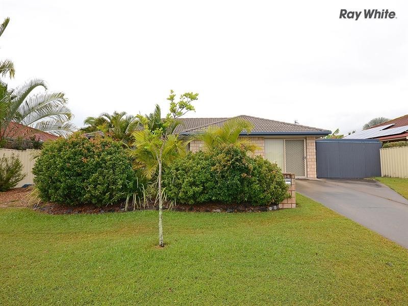 21 Wide Bay Drive, Eli Waters QLD 4655