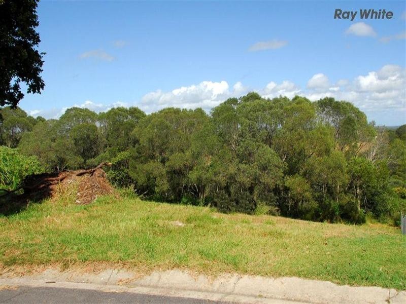 17 Awinya Court, Urraween QLD 4655