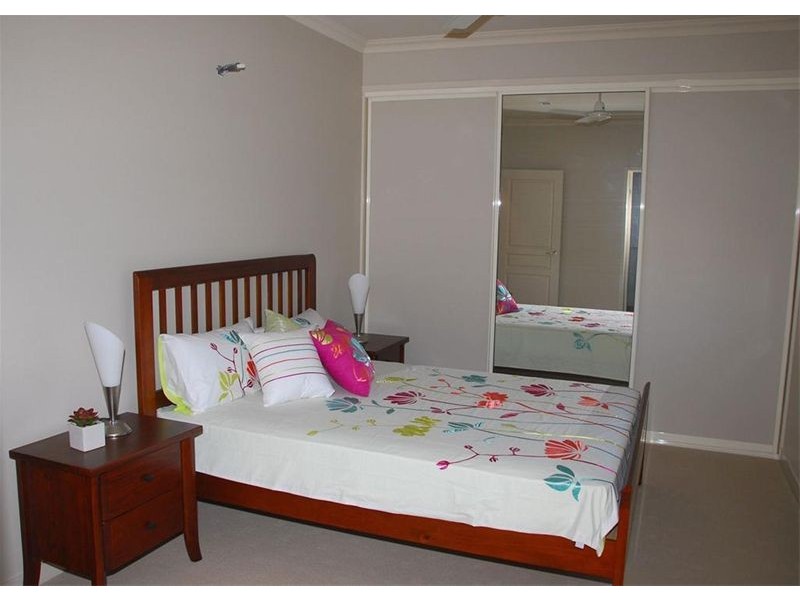 2/46 Taylor Street, Pialba QLD 4655