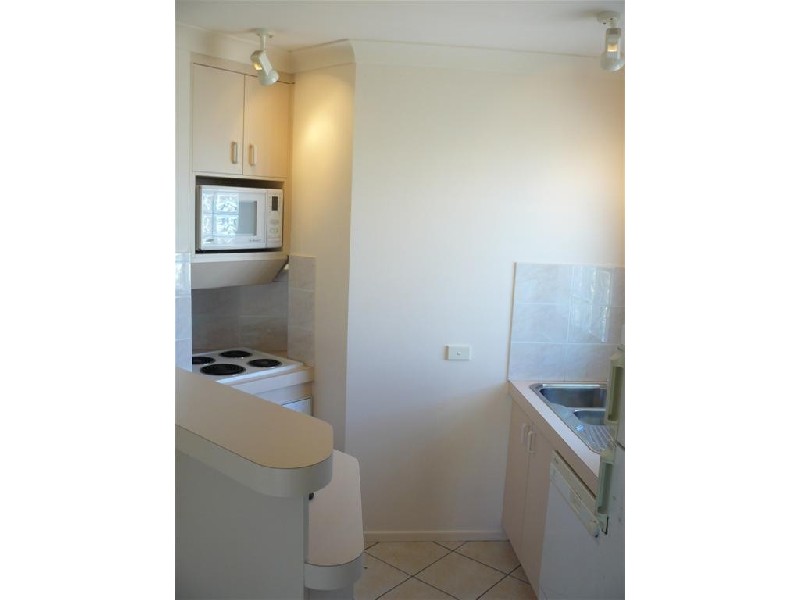 4/378 Esplanade, Scarness QLD 4655