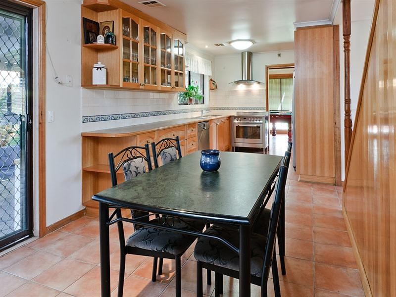 25 Hothlyn Drive, Craigieburn VIC 3064