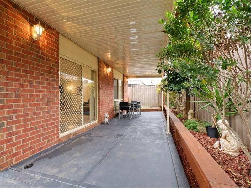 7 Bowman Glen, Craigieburn VIC 3064