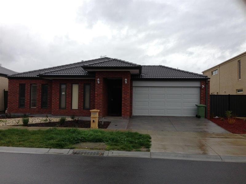 6 Scotney Road, Craigieburn VIC 3064