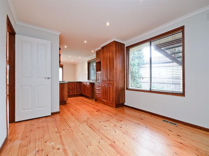 6 Waverley Court, Craigieburn VIC 3064