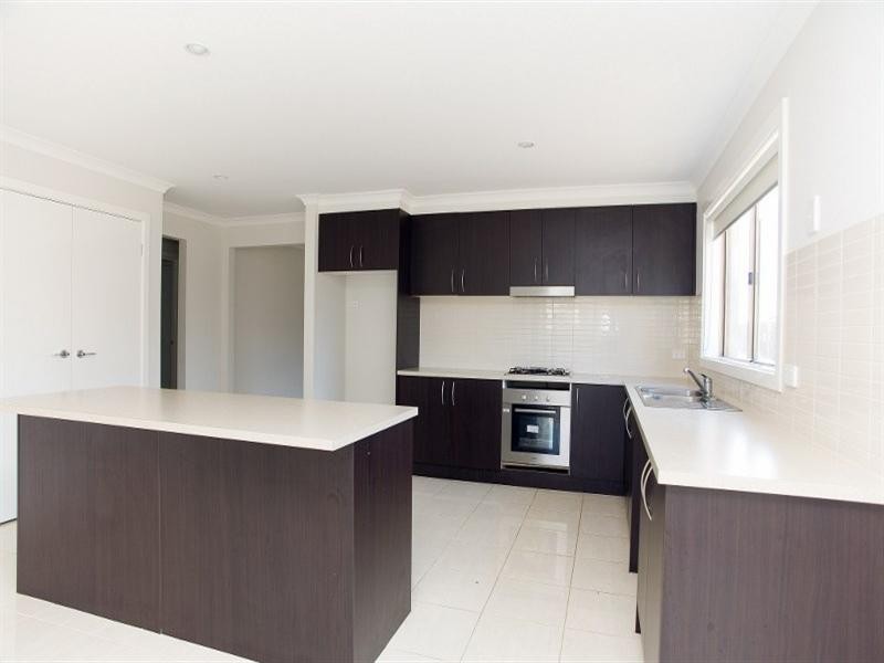 21 Kernan Court, Craigieburn VIC 3064