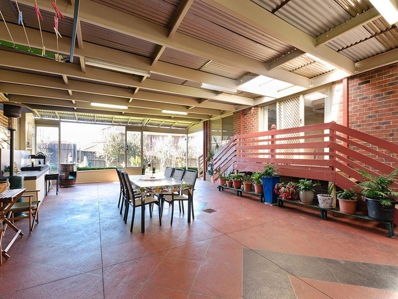13 Consort Place, Craigieburn VIC 3064