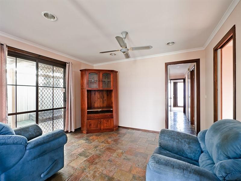 1 Falmer Place, Craigieburn VIC 3064