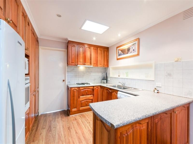 3 Dorking Court, Craigieburn VIC 3064