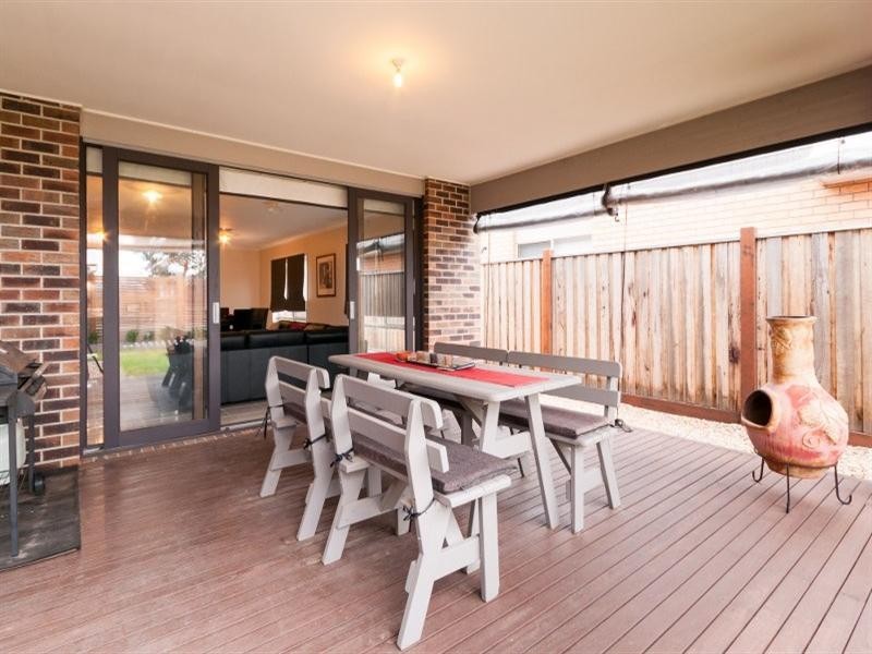 21 Lithgow Street, Beveridge VIC 3753