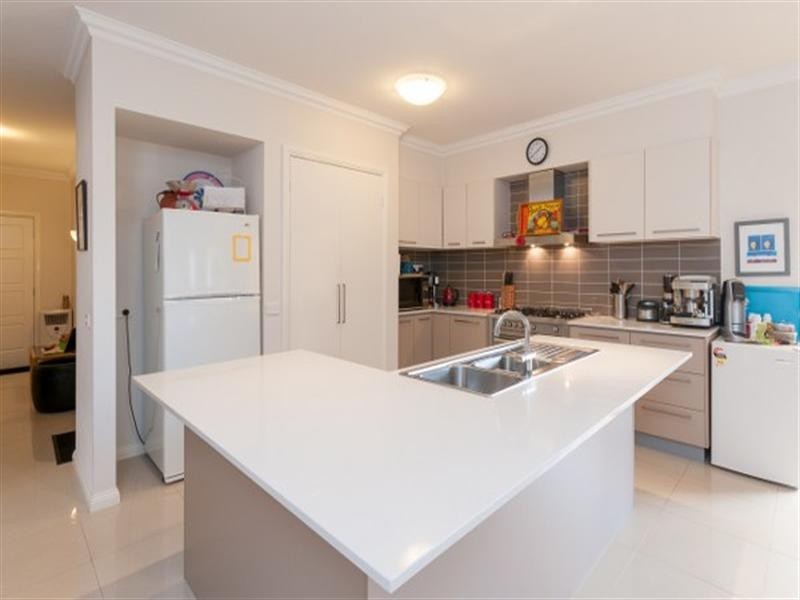31 Royal Terrace, Craigieburn VIC 3064