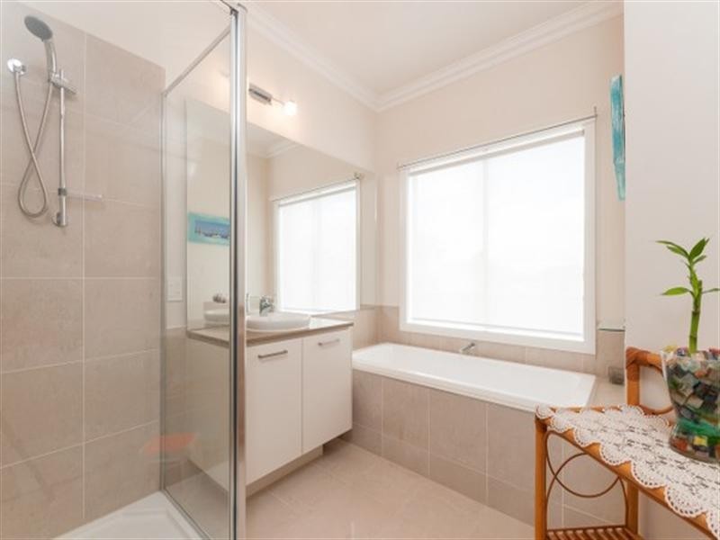 31 Royal Terrace, Craigieburn VIC 3064