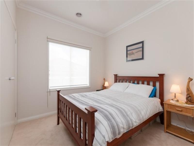 31 Royal Terrace, Craigieburn VIC 3064
