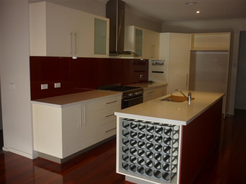 37 Middlesborough Drive, Craigieburn VIC 3064