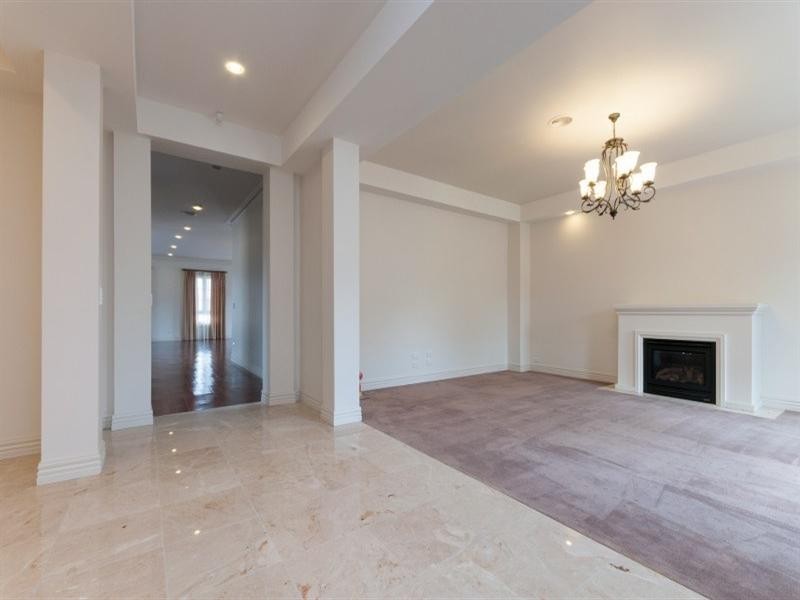 37 Royal Terrace, Craigieburn VIC 3064