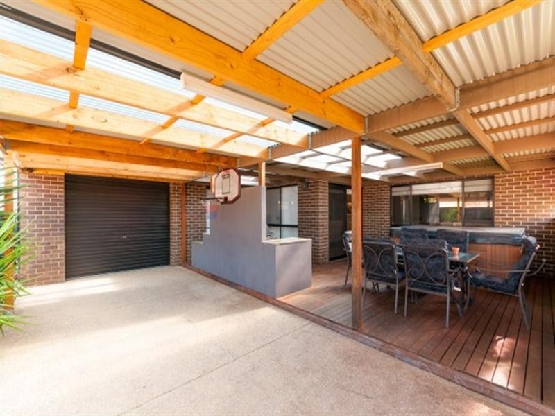 43 Middlesborough Drive, Craigieburn VIC 3064