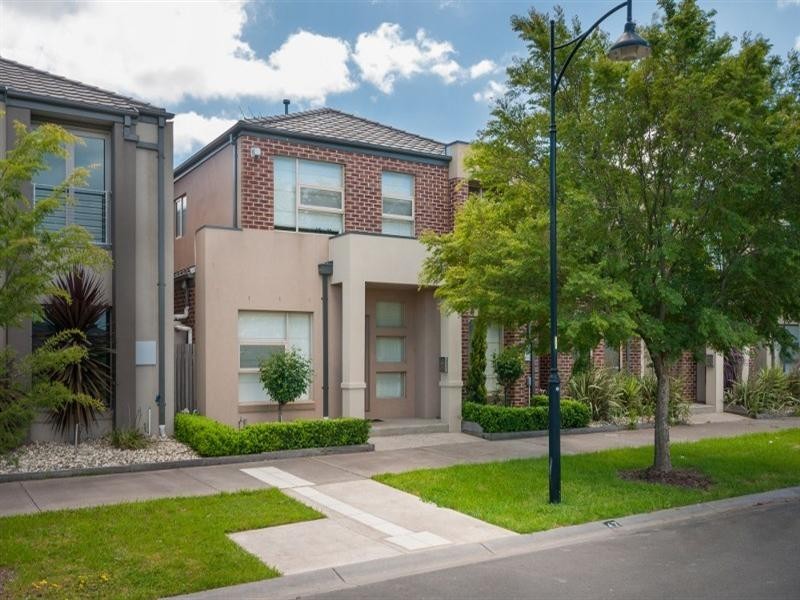 47 Bellfield Drive, Craigieburn VIC 3064
