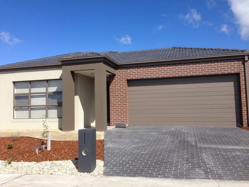 24 Taormina Street, Greenvale VIC 3059