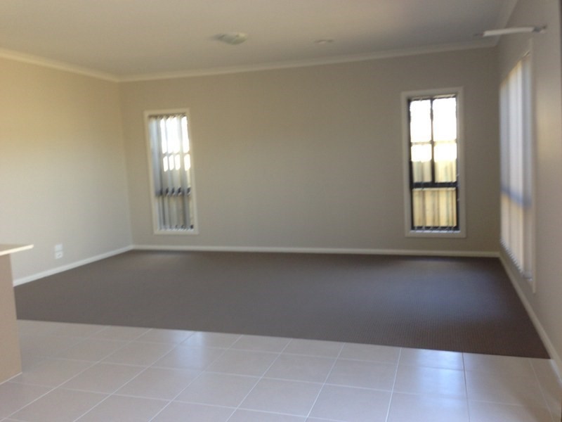 24 Taormina Street, Greenvale VIC 3059