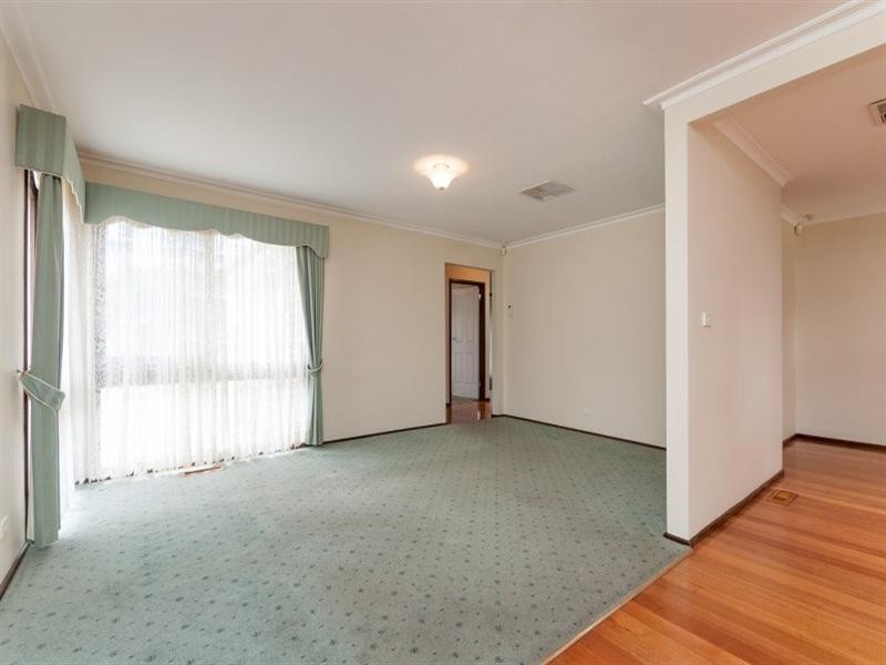 30 Wattleglen Street, Craigieburn VIC 3064