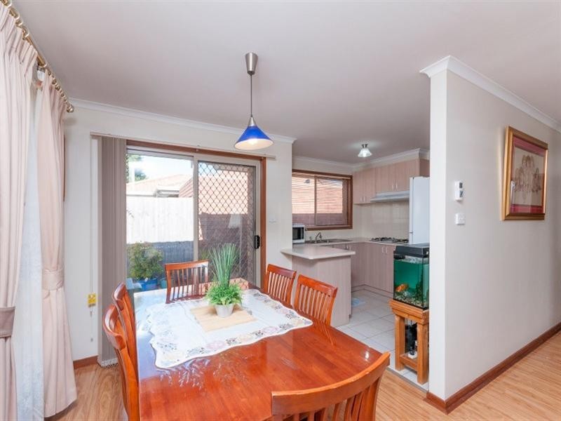 1 Surrey Court, Craigieburn VIC 3064