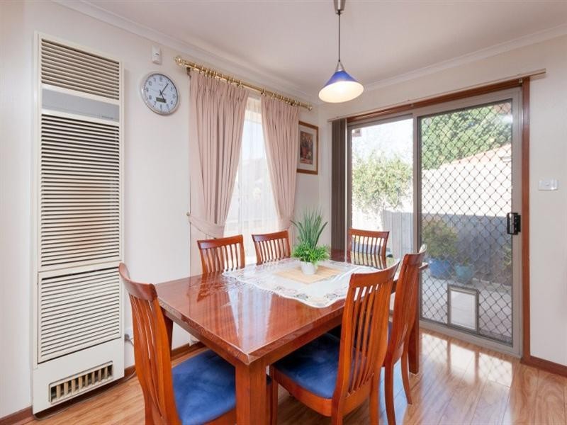 1 Surrey Court, Craigieburn VIC 3064