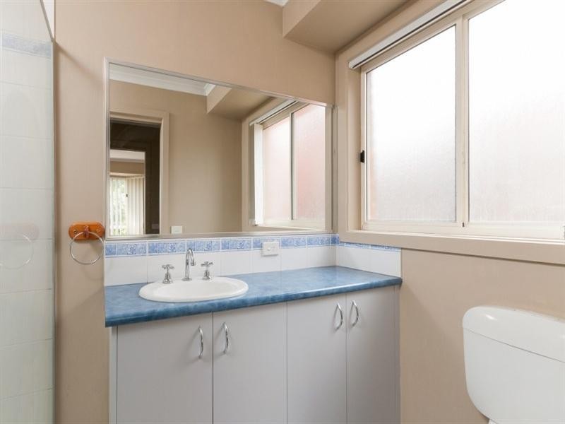 23 Thames Way, Roxburgh Park VIC 3064