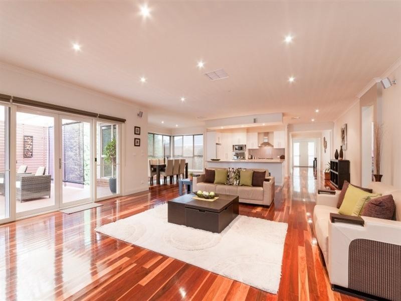 42 Royal Terrace, Craigieburn VIC 3064