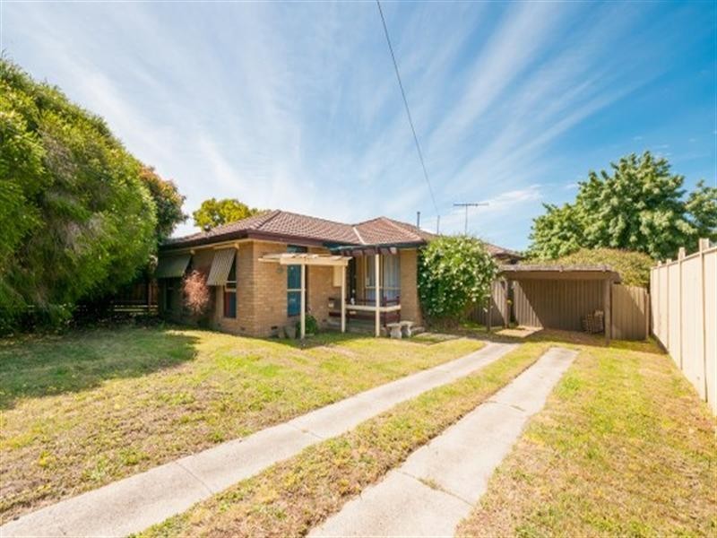 22 Langdon Crescent, Craigieburn VIC 3064