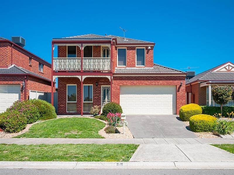 5 Eldergreen Circuit, Craigieburn VIC 3064