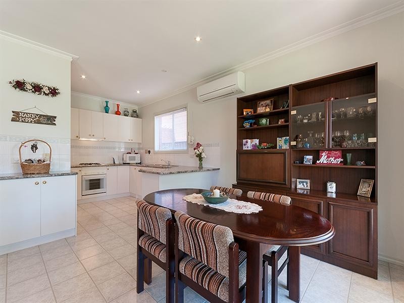 5 Eldergreen Circuit, Craigieburn VIC 3064