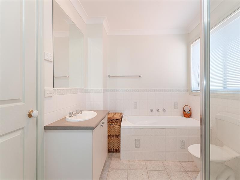 5 Eldergreen Circuit, Craigieburn VIC 3064