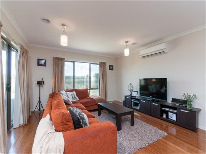 34 Mandalay Circuit, Beveridge VIC 3753