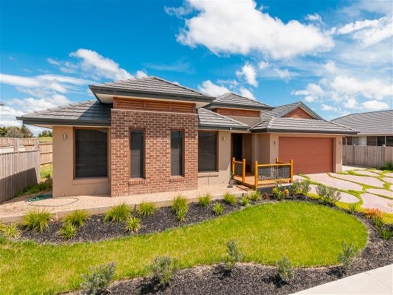 34 Mandalay Circuit, Beveridge VIC 3753