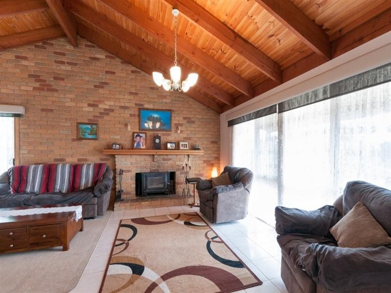 3 Yarra Place, Craigieburn VIC 3064