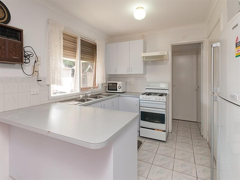 14 Nunney Court, Craigieburn VIC 3064