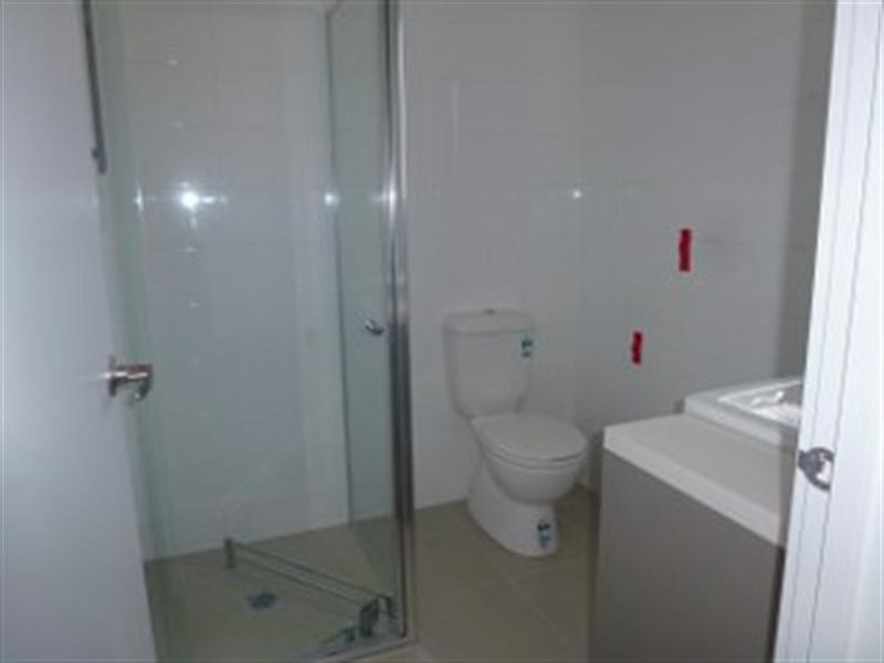 2/12 Metropolitan Avenue, Craigieburn VIC 3064