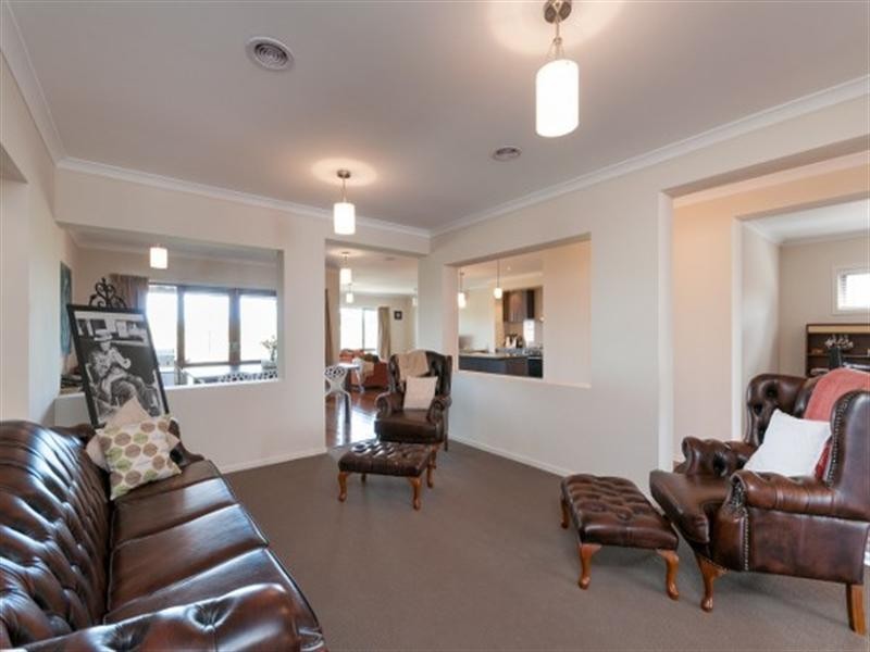 34 Mandalay Circuit, Beveridge VIC 3753