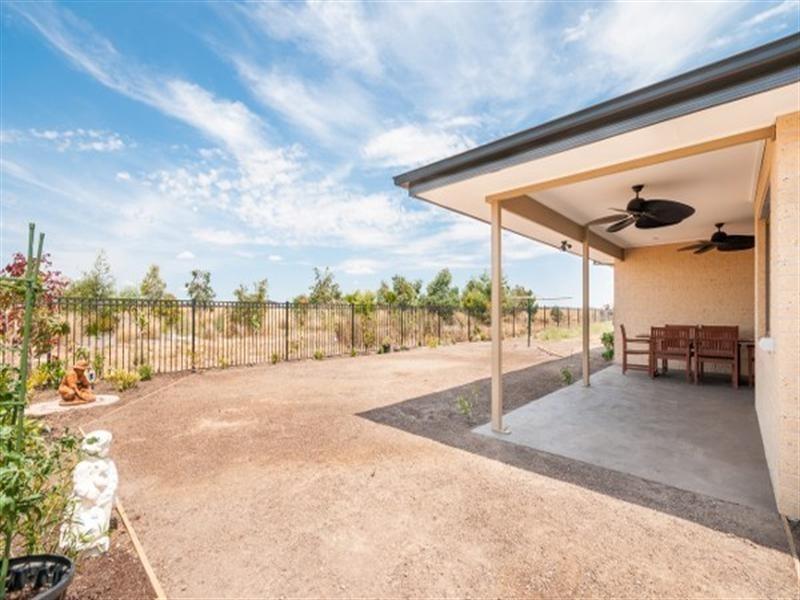 23 Belleview Cresent, Beveridge VIC 3753