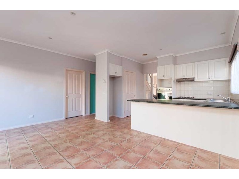 27 Davisson Street, Epping VIC 3076